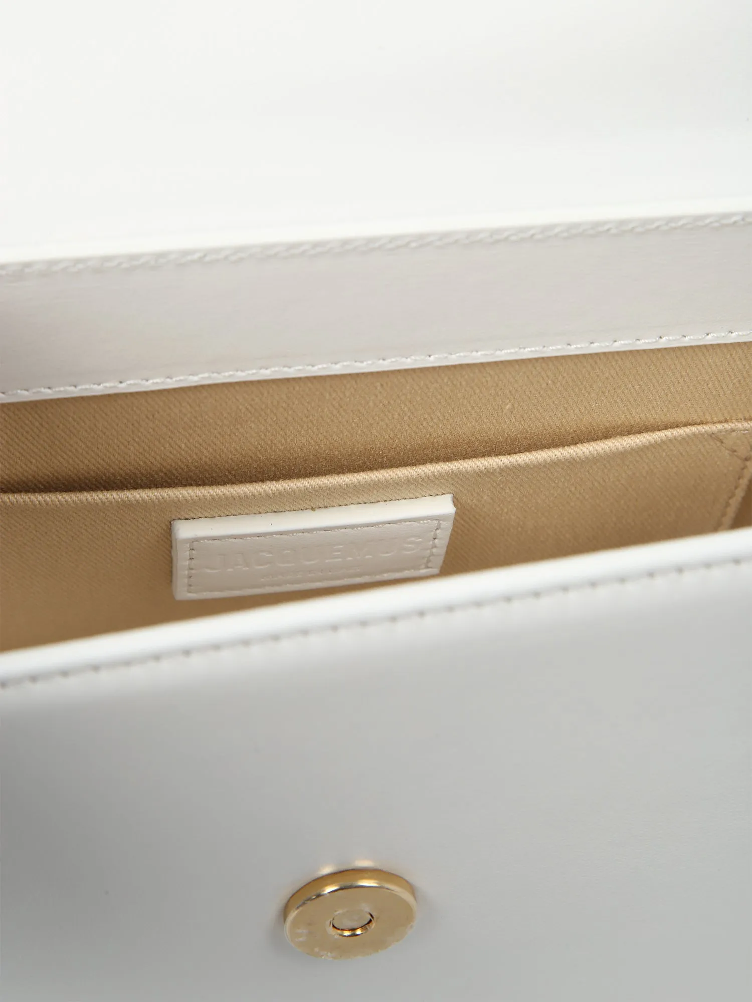 Le Grand Chiquito white bag