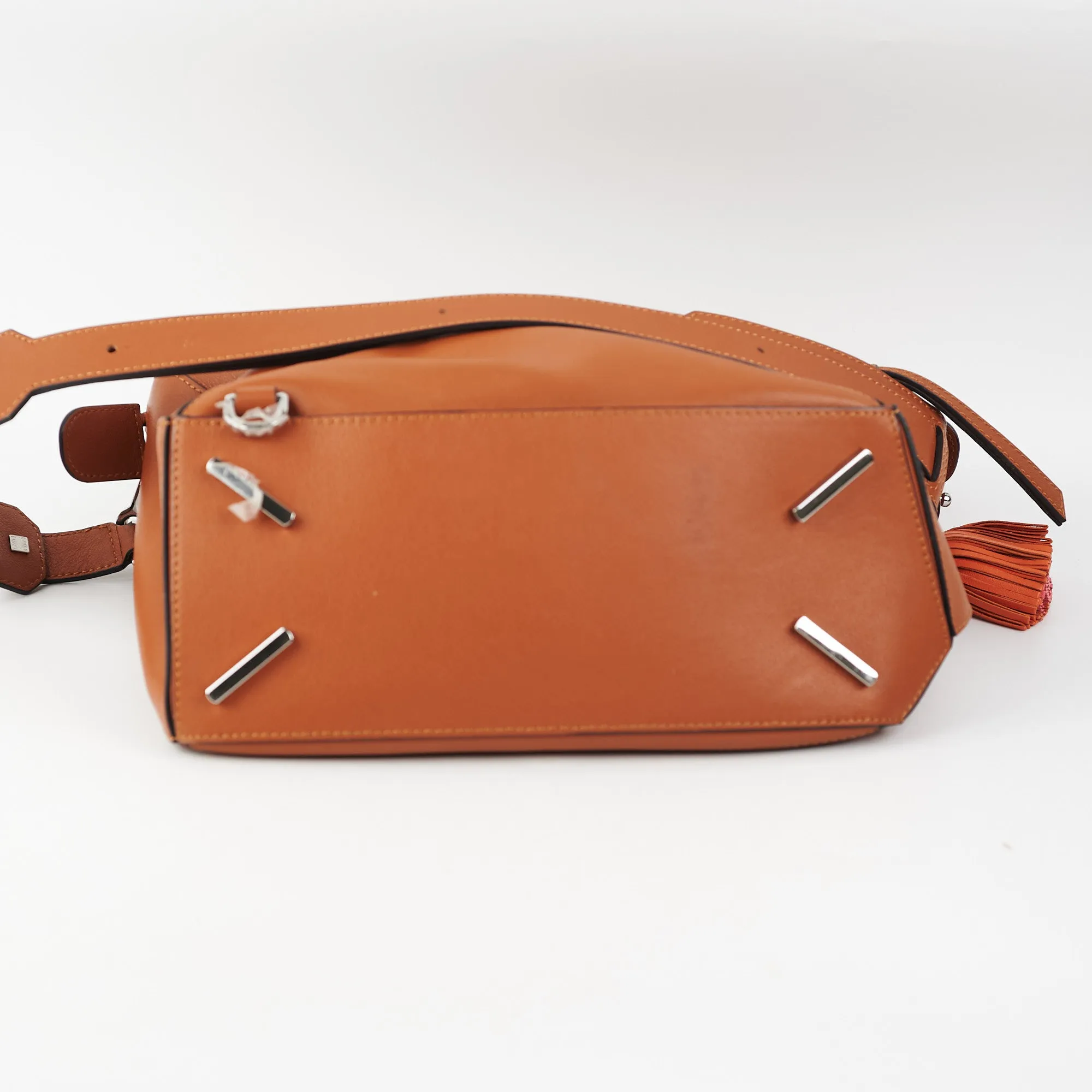 Loewe Medium Puzzle Bag Tan