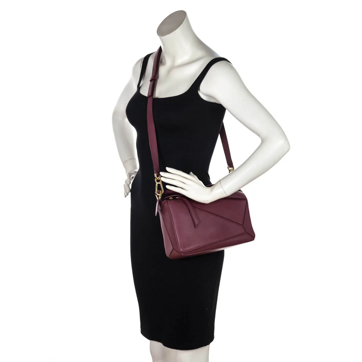 Loewe Wild Berry Small Puzzle Bag